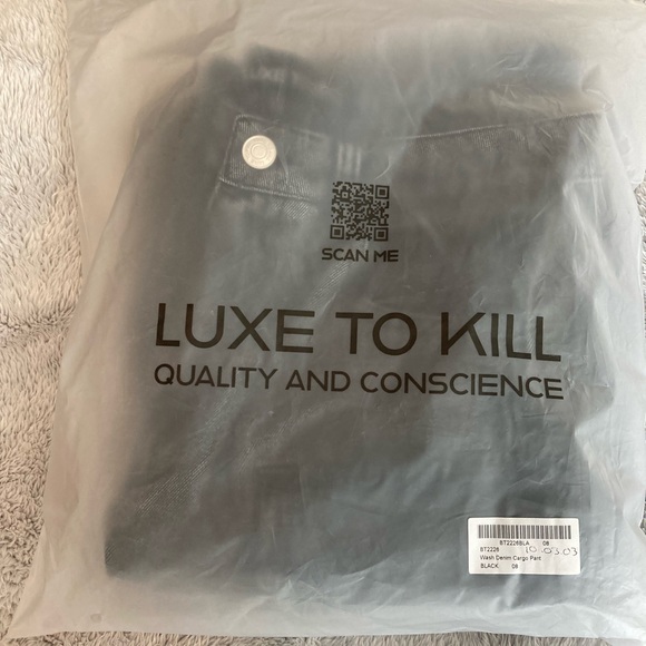 LUXE TO KILL Black Denim Cargo Pants - Picture 5 of 10